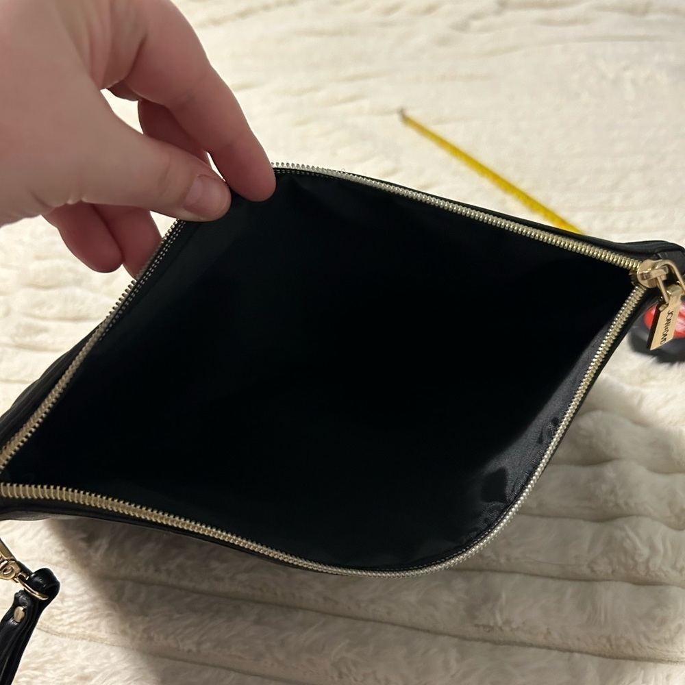 New Joan & David Makeup Bag - Picture 7 of 9